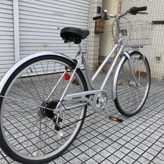 【27インチ自転車】6段変速　LEDオートライト付　前後タイヤ新品❗️鍵、前カゴ新品❗️スペアキーあり　若林自転車　浜大津店　SALE中❗️