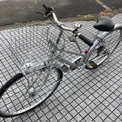 【27インチ自転車】6段変速　LEDオートライト付　前後タイヤ新品❗️鍵、前カゴ新品❗️スペアキーあり　若林自転車　浜大津店　SALE中❗️