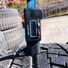 冬タイヤ 215/60R17 トヨタ純正アルファード用PCD114アルミ付きブリザック 4本組