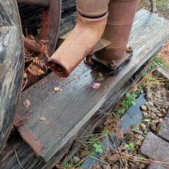 井戸　手押し井戸　手押しポンプ　アンティーク