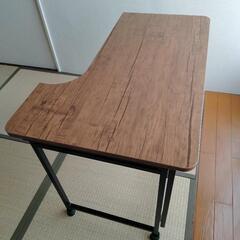 テーブル（折り畳可能）