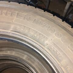 WINTER MAXX　スタッドレス215/70/16