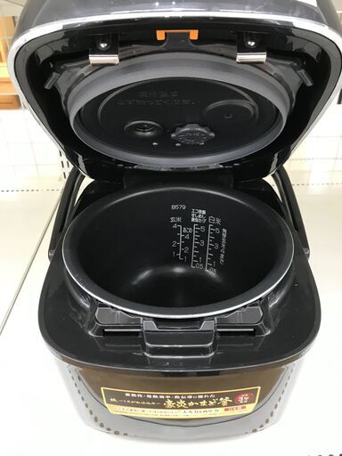 ☆ジモティ割あり☆ ZOJIRUSHI 圧力IH炊飯ジャー NW-JW10 5.5合炊き 21