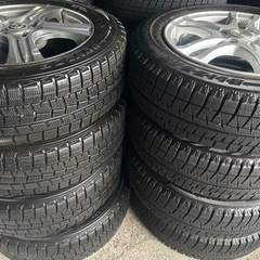 15と16インチアルミホイール付き、取り付け無料