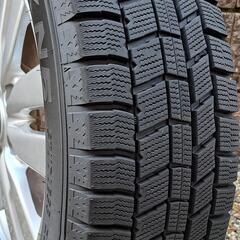 【2022年製】スタッドレスタイヤ & ニッサン セレナ　C26　純正アルミホイール　4本セット