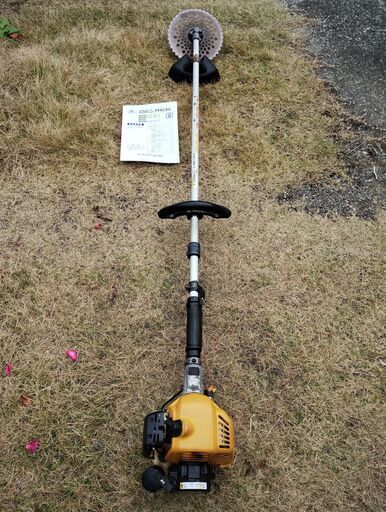 草刈り機　(エンジン式）　商談中