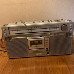 ラジカセ　年代物　ジャンク品