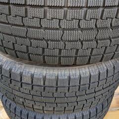 セレナで使用スタッドレスタイヤとアルミ