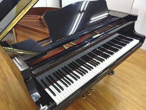ヤマハ C1【美品/素晴らしいコンディション】内部調整/外装研磨美装/調律済