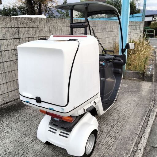 ホンダのジャイロキャノピー4スト。　セル一発始動で綺麗な車体。しっかりした車体です。 ホンダのジャイロキャノピー4スト。 セル一発始動で綺麗な車体
