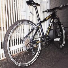 美品 SCOTT MTB SCALE SHIMANO24段変速 フロントサス付