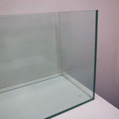 未使用 美品 ガラス水槽 幅90 奥行40 高さ50.5 厚み1cm (IA25)