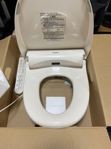 東芝温水洗浄便座