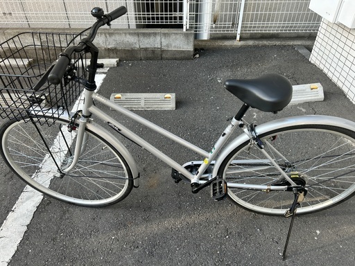 １１月２５日購入走行５００M程のほぼ新車　＊価格下げました 。これ以上下げません