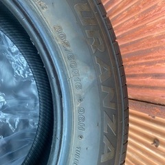 ステップワゴン　純正タイヤ