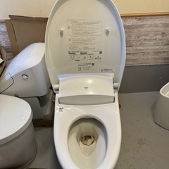 INAX シャワートイレ　プレアスLSタイプ