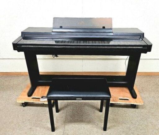 YAMAHA Clavinova ヤマハ 電子ピアノ CLP-560 日本製 鍵盤 88鍵盤 演奏