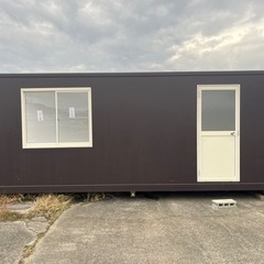 改装コンテナ茶色　年末年始大特価1月7日まで580,000円→530,000円 改装コンテナ茶色 年末年始大特価1月7日まで580,000円→530,000