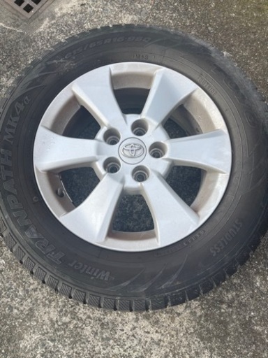 タイヤ4本215/65R16