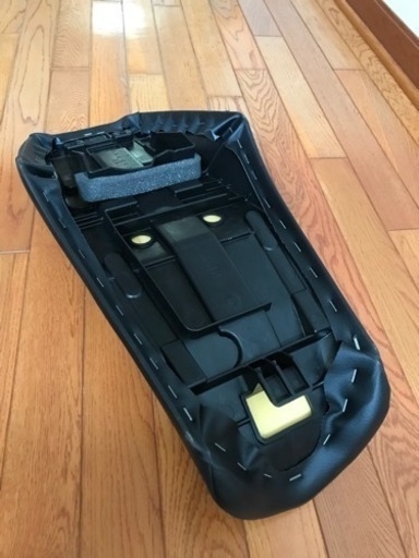 直営店買付】 ヤマハ.トリッカー バイク新品未使用シート他部品