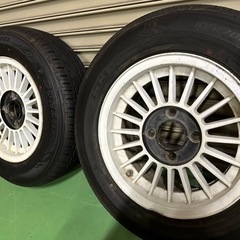 14インチ　タイヤほぼ新品　４本セット