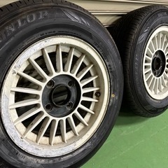 14インチ　タイヤほぼ新品　４本セット