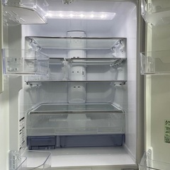 三菱　517Ｌ　冷蔵庫　６ドア　タッチパネル　ホワイト