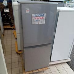 ★【アクア】2ドア冷蔵庫　2020年製　126L(AQR-13J...