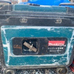 makitaインバータ発電機 G250IS （ジャンク品）