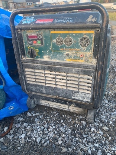 makitaインバータ発電機　G250IS （ジャンク品）