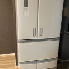 【取引中】電動タッチオープンドア冷蔵庫 501L／東芝