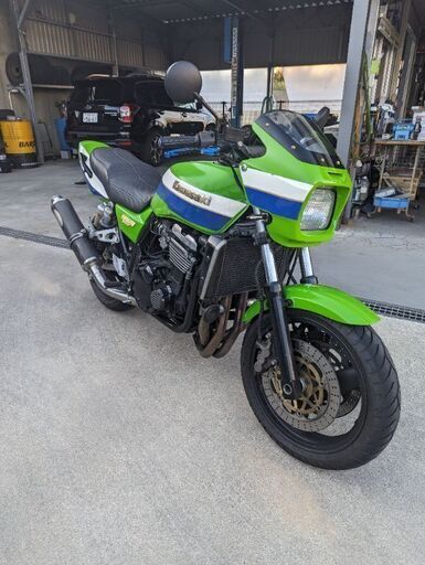 カワサキ　ZRX1100