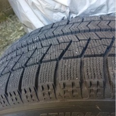 ブリヂストンBLIZZAK VRX ホイール付きスタッドレス4本セット