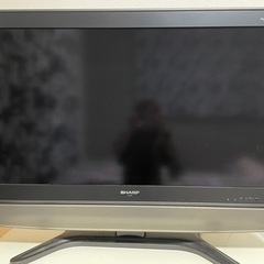 美品　SHARP AQUOS 37インチ液晶テレビ