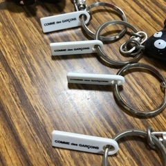 コムデギャルソン　ロゴ有りキーホルダー　4つまとめて