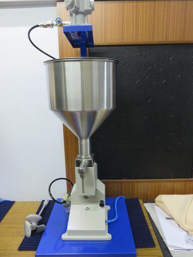 卓上型ハンドフィラー クリーム 5-50ml充填機＋エアー攪拌機 かくはん