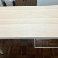 テーブル　作業机　IKEA LINNMON