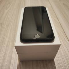 iPhone7 黒 128GB SIMロック解除済