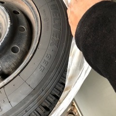 145/80R12スタッドレスタイヤ TOYO DELVEX 935 22年製