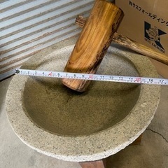 商談中です！餅つきセット、石臼2ヶ、杵、蒸し器