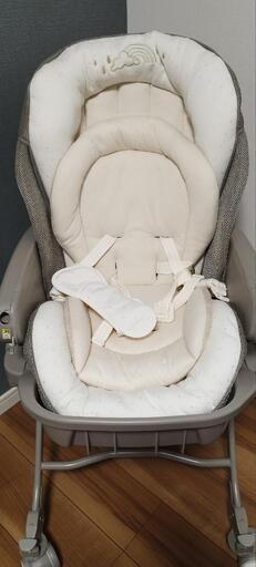 アップリカユラリズムオートACハイローチェアベッド 2022年購入