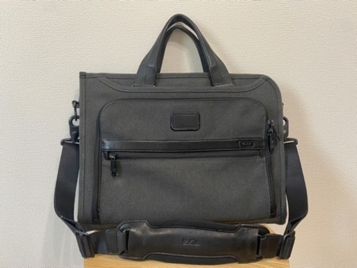 TUMI ビジネスバッグ