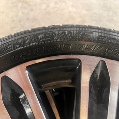  ダイハツタント純正アルミホイルとタイヤ４本（スリップゾーンから4ミリ位）