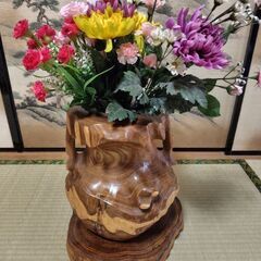 花瓶　アイヌ民族工芸品