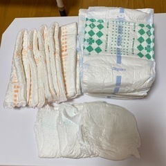 明石市民病院に入院中に使っていた紙パンツ、紙おむつ、尿取りパッドの残り