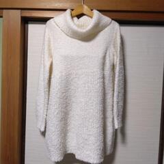 【未使用】Mサイズ・白セーター