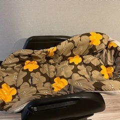 出産準備に‼︎チャイルドシート、ハイローチェア、バウンサーの3セット‼︎