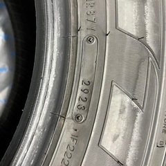 ハイラックス　新車外し夏タイヤ