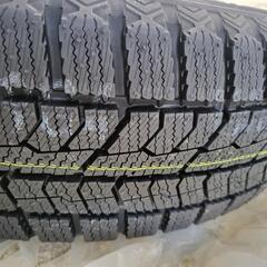 【新品未使用品】TOYO TIRE
OBSERVE GIZ2 155/65R14 75Q スタッドレスタイヤ