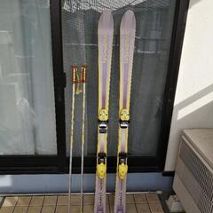 ジュニア用　スキー板140cm　ストック付き